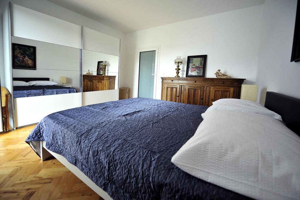 Luxury Apartment Брела Екстер'єр фото